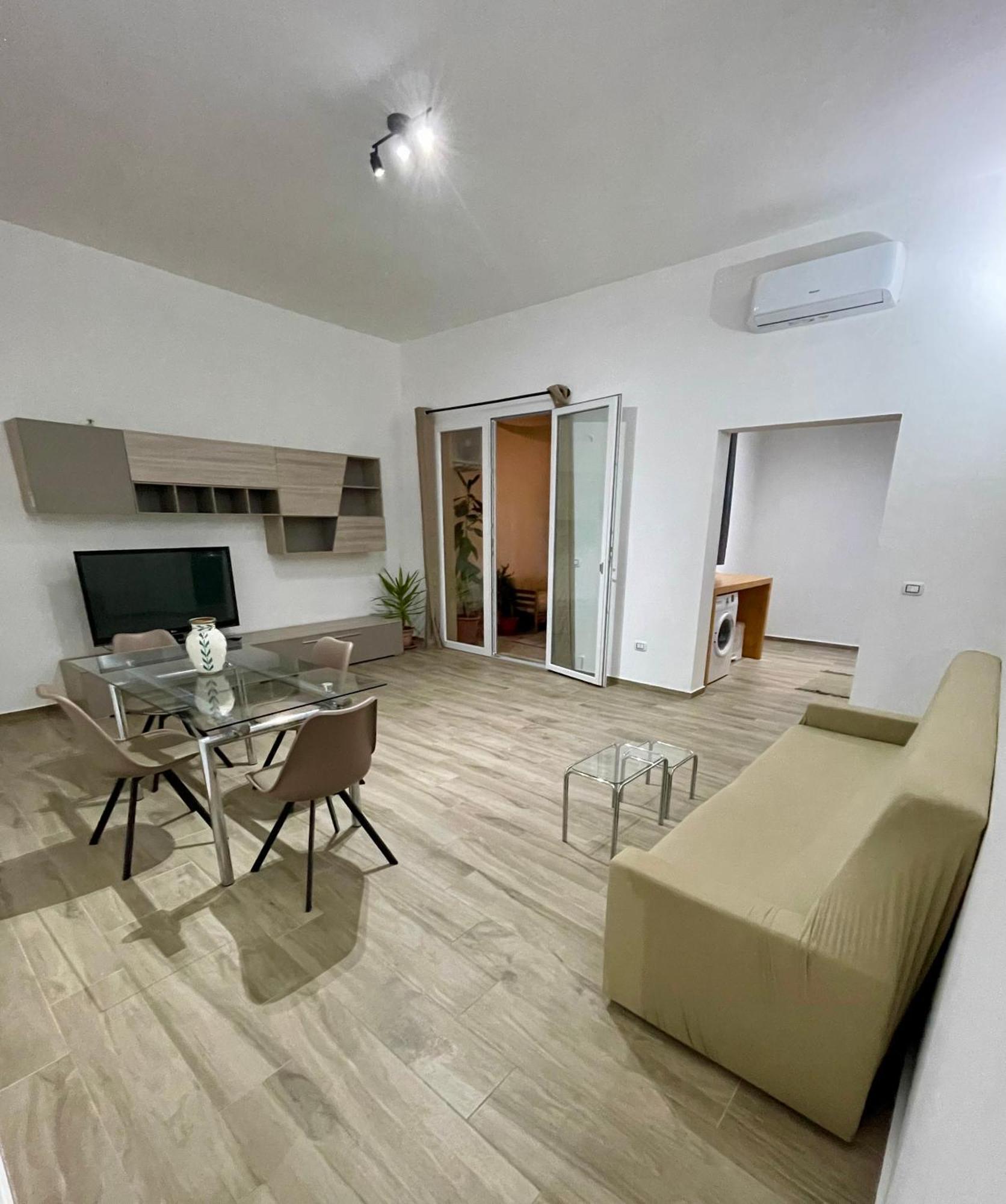 Cristina Home San Pietro Vernotico Exteriér fotografie