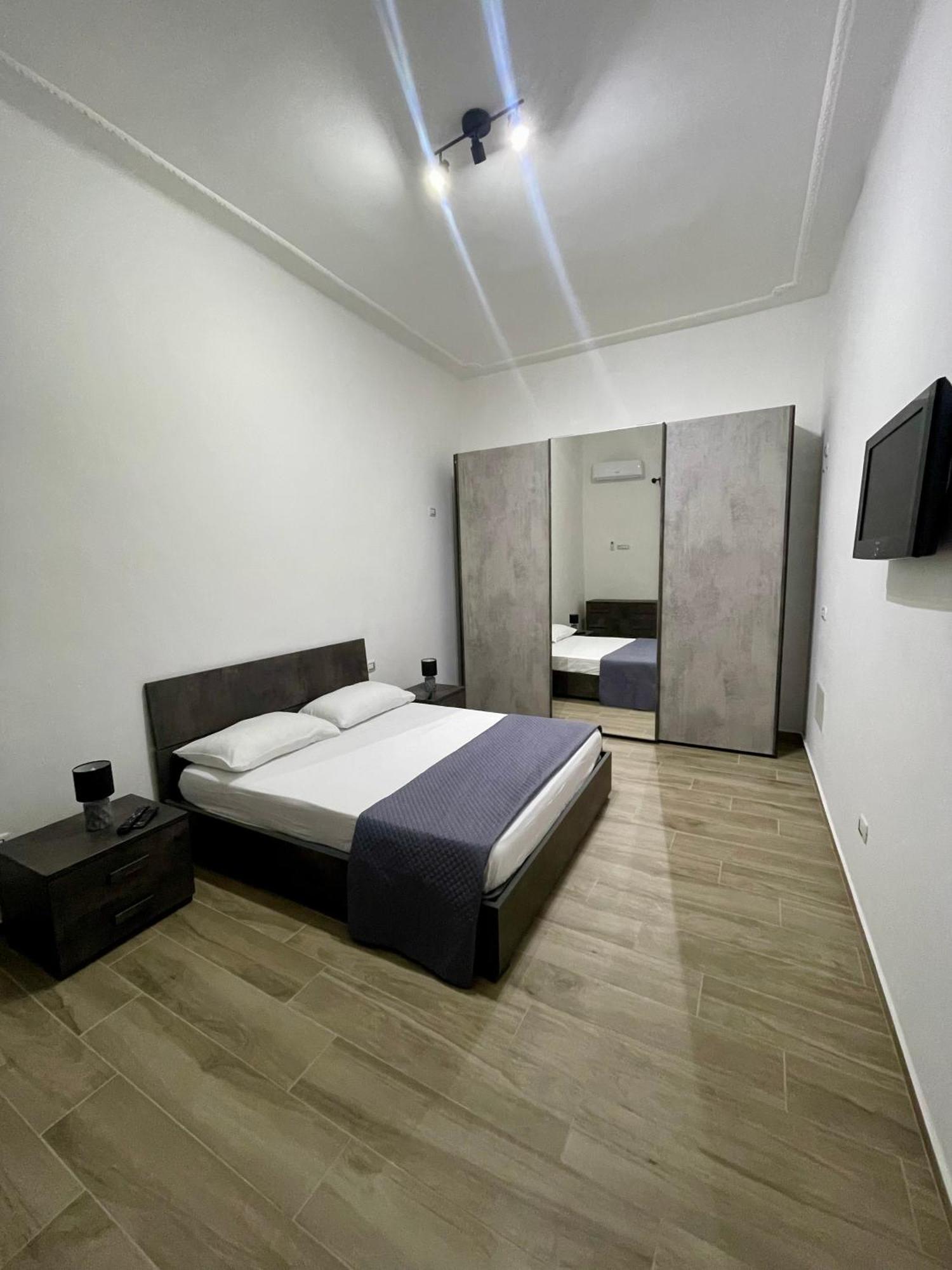 Cristina Home San Pietro Vernotico Exteriér fotografie