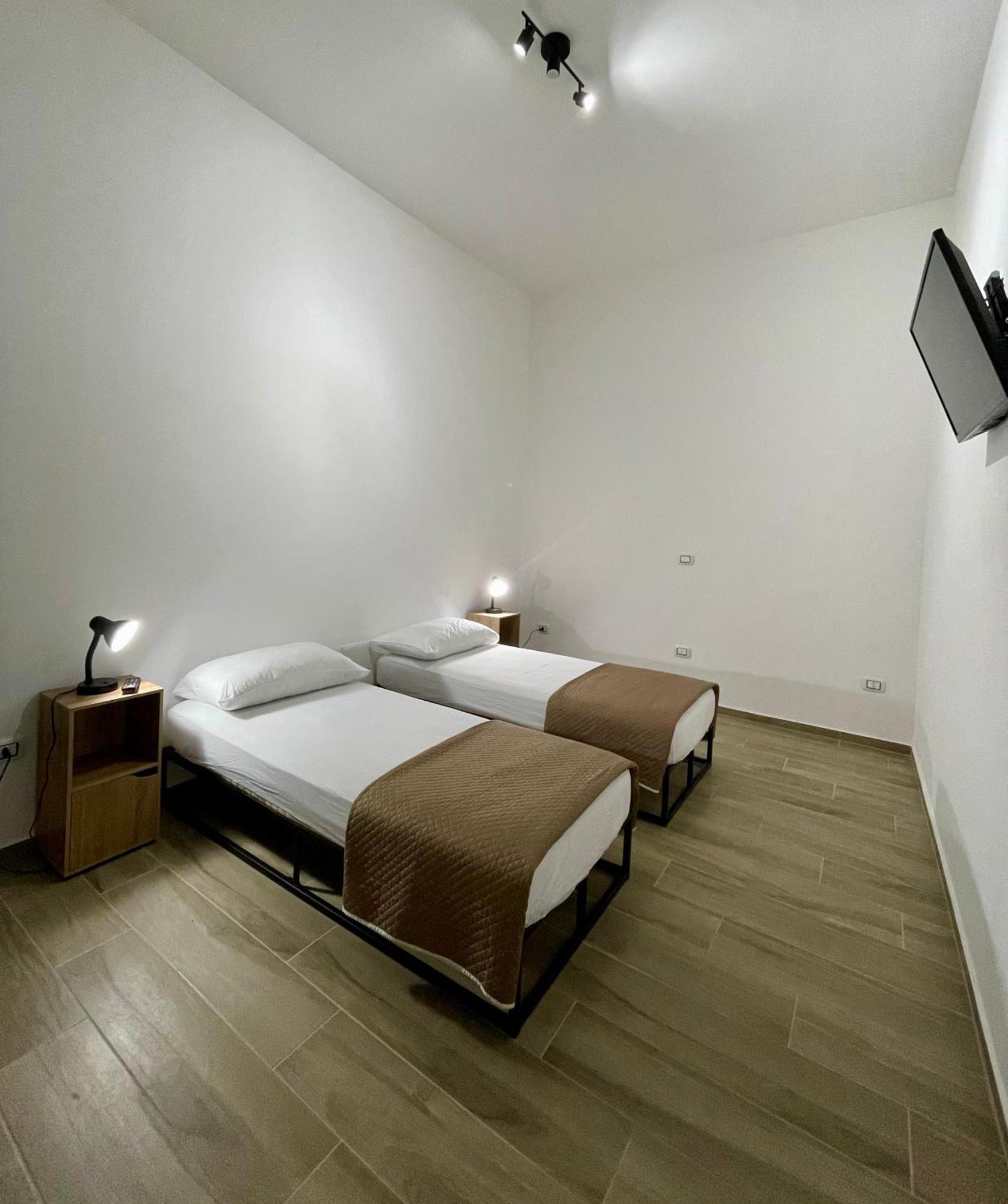 Cristina Home San Pietro Vernotico Exteriér fotografie